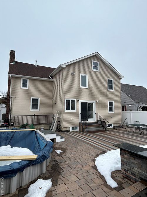 869 De Mott Ave, North Baldwin, NY, 11510-1926 | Card Image