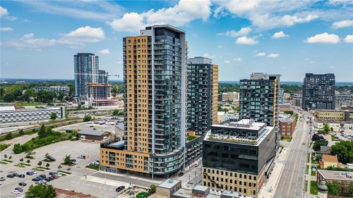 807-108 Garment St, Kitchener, ON, N2G0E2 | Card Image