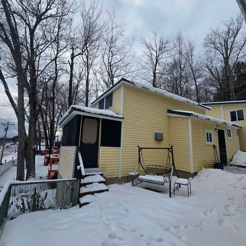 66A Spring St, Alton Bay, NH, 03810-4141 | Card Image