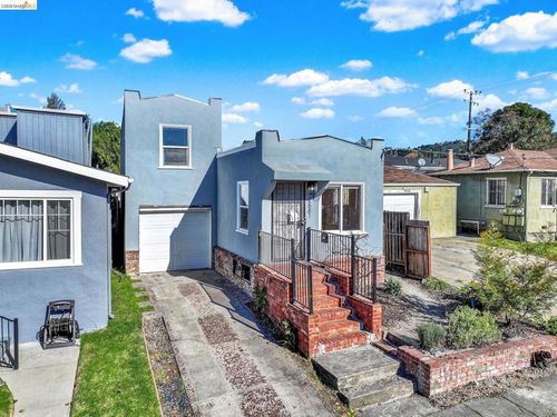 2681 2681 79th Ave, Oakland, CA, 94605 | Card Image