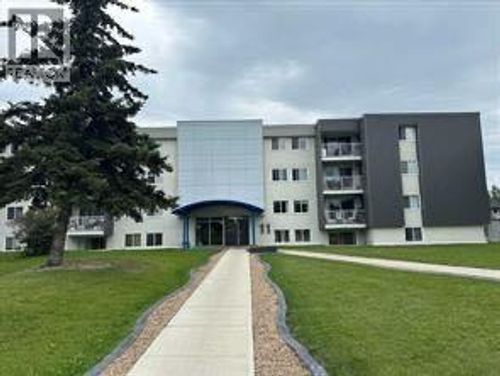 11 Clearwater Cres, Fort Mcmurray, AB, T9H2B7 | Card Image