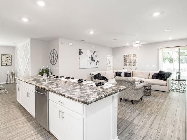16508 66 Th Ln E, House other with 4 bedrooms, 2 bathrooms and null parking in PARRISH FL | Image 4
