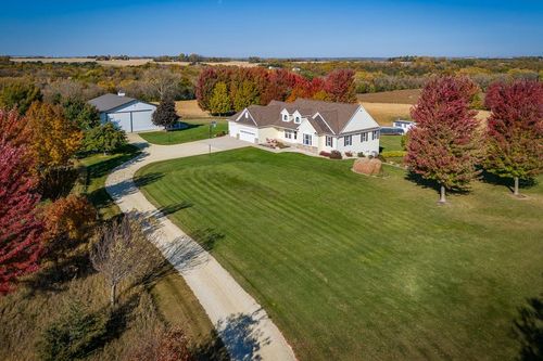 35337 County 24 Blvd, Cannon Falls, MN, 55009-7540 | Card Image