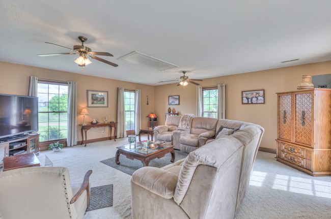 117 Brights Ln, House other with 3 bedrooms, 2 bathrooms and 28 parking in Gallatin TN | Image 40