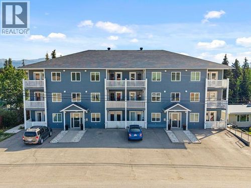 304-1906 Centennial St, Whitehorse, YT, Y1A3Z5 | Card Image