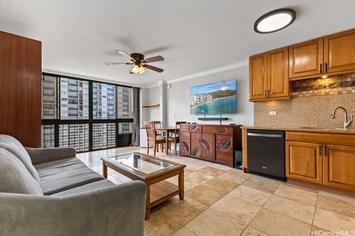 1704-2345 Ala Wai Blvd, Honolulu, HI, 96815-2904 | Card Image