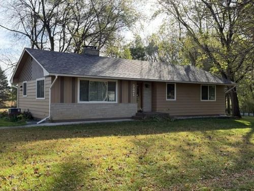 921 S Meadow Rd, Litchfield, MN, 55355-3503 | Card Image