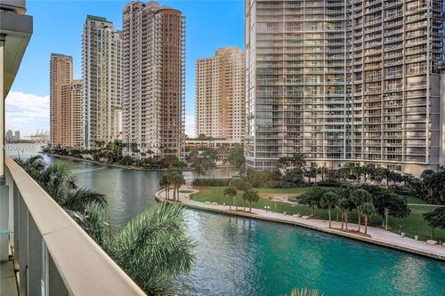 503-200 Biscayne Boulevard Way, Miami, FL, 33131-2154 | Card Image