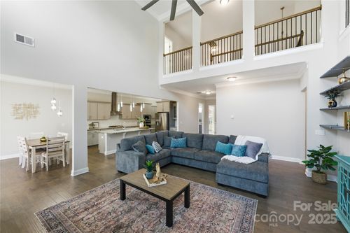 194 Forsythia Ln, Tega Cay, SC, 29708-0027 | Card Image