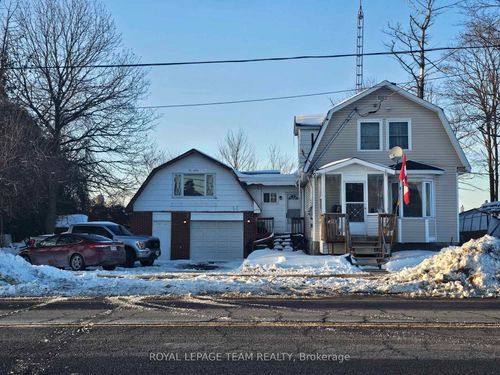 2355 Roger Stevens Dr, North Gower, ON, K0A2T0 | Card Image