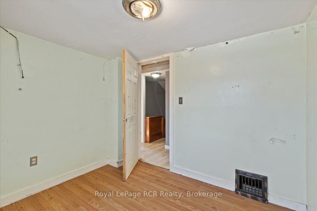 315 Mcnab St, House other with 3 bedrooms, 2 bathrooms and 1 parking in Walkerton ON | Image 13