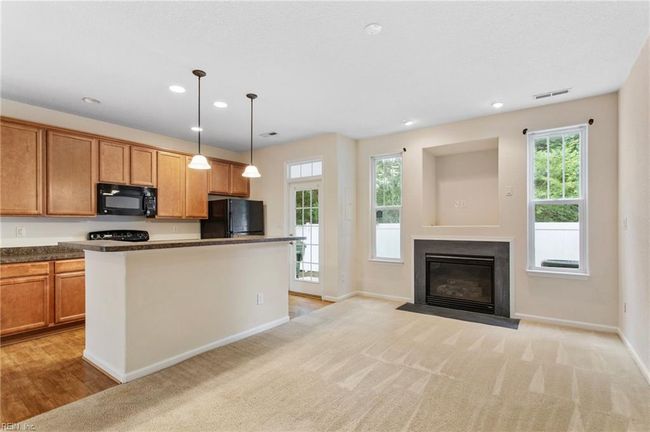 2741 Deep Creek Cmn, House attached with 2 bedrooms, 3 bathrooms and null parking in Chesapeake VA | Image 10