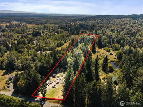 908 140th Street Ne, Marysville, WA, 98271 | Card Image