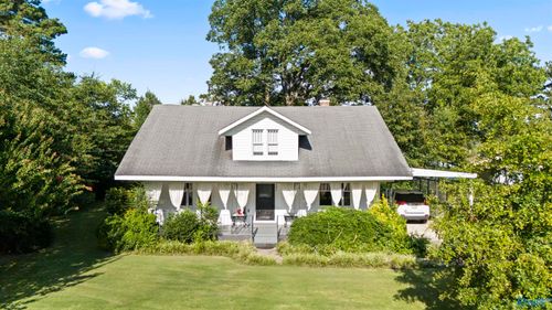 202 Alabama Ave Ne, Hanceville, AL, 35077-5625 | Card Image