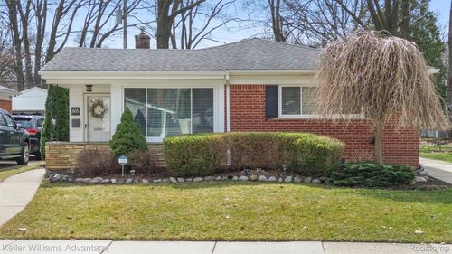 805 Butternut Ave, Royal Oak, MI, 48073-3266 | Card Image