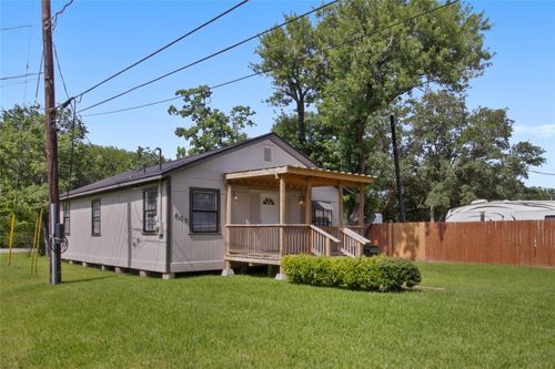 805 28 1/2, San Leon, TX, 77539-6579 | Card Image