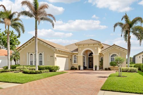 8726 Tompson Point Rd, Port St Lucie, FL, 34986-3096 | Card Image