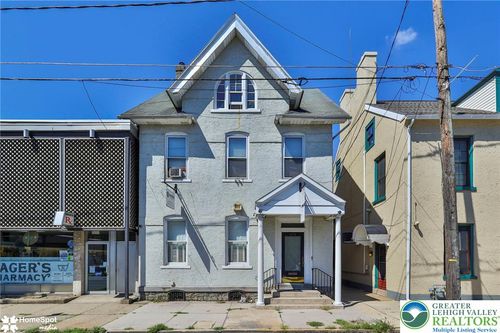 656 Main St, HELLERTOWN, PA, 18055-1781 | Card Image