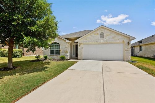 1013 Hyde Park Dr, Round Rock, TX, 78665-4022 | Card Image