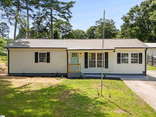 1 Lamar Cir, Greenville, SC, 29605-1631 | Card Image