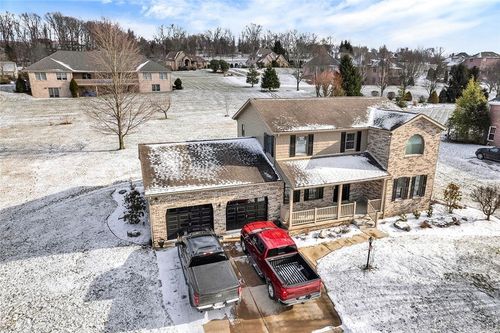 774 Vernon Dr, Rostraver Township, PA, 15012-3627 | Card Image