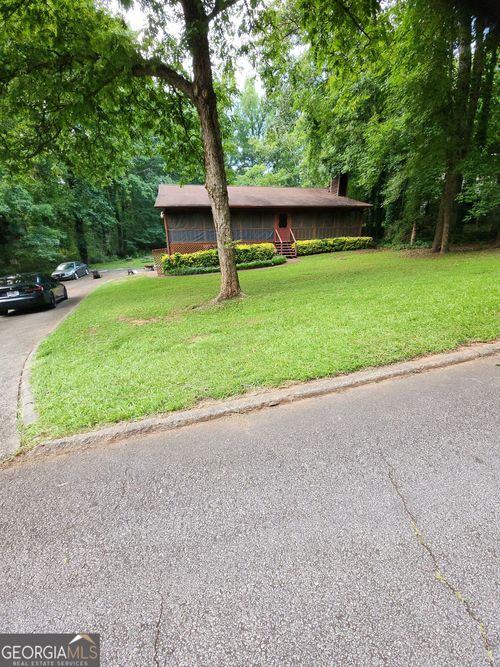3071 Carmel Dr, Douglasville, GA, 30135-2801 | Card Image