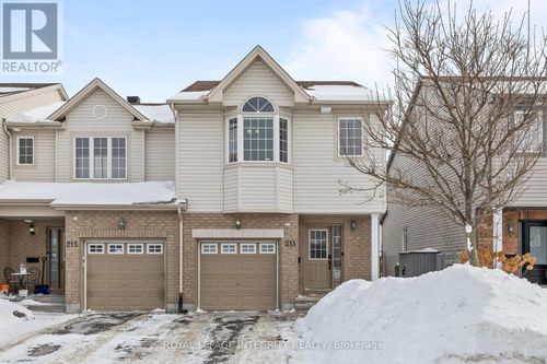 213 Opus St, Kanata, ON, K2S0J2 | Card Image