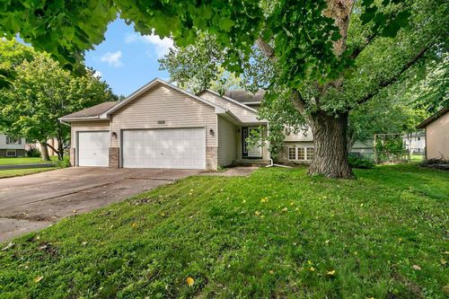 12010 Eagle St Nw, Coon Rapids, MN, 55448-1908 | Card Image