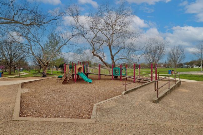 7313 Grover Ave, House other with 2 bedrooms, 1 bathrooms and 2 parking in Austin TX | Image 28