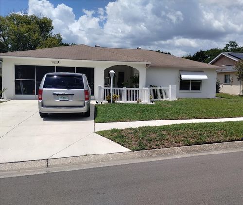 11220 Elderberry Dr, PORT RICHEY, FL, 34668-2308 | Card Image