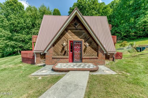 117 Locust Winds Dr, Elizabethton, TN, 37643-5162 | Card Image