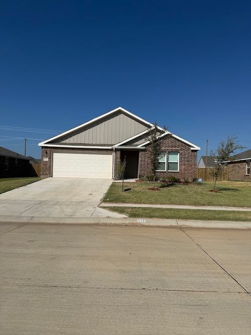 529 Jameson St, Springtown, TX, 76082-2409 | Card Image