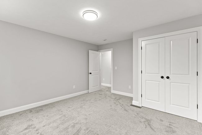 10 Leonard St, House other with 4 bedrooms, 3 bathrooms and 6 parking in Lakeville MA | Image 35