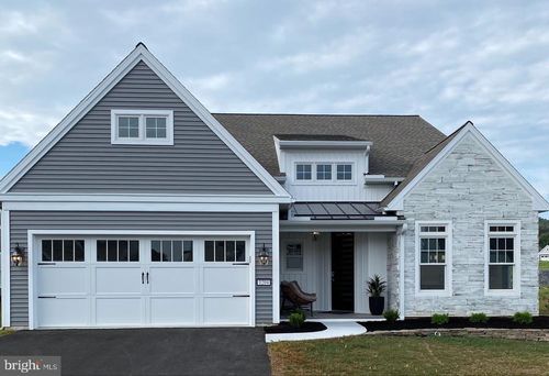 409-1204 Mosaic Dr, LEBANON, PA, 17042-5001 | Card Image