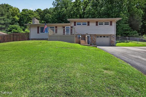 3852 Ridgeline Drive, Kingsport, TN, 37664 | Card Image