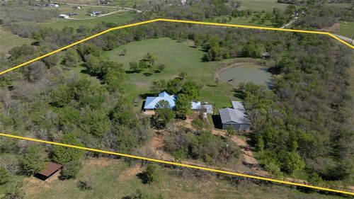 235 Mesquite Dr, Cedar Creek, TX, 78612-3381 | Card Image