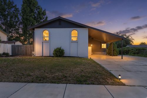432 E Calnette Dr, Sandy, UT, 84070-4323 | Card Image