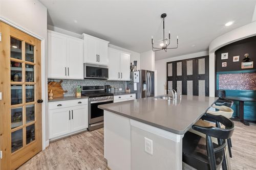 4402 Low Meadow Ln, Katy, TX, 77493-1160 | Card Image