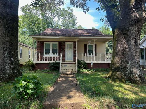 1121 Mckinley Ave Ne, Huntsville, AL, 35801-2933 | Card Image