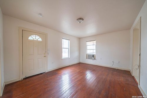 1516 Mexico St, Castroville, TX, 78009-3839 | Card Image