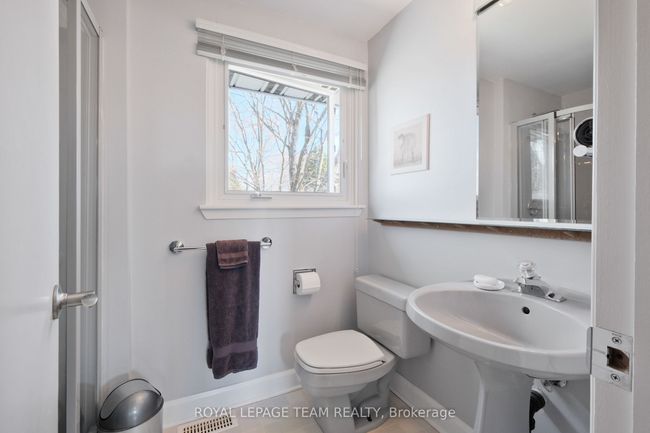 4 Valewood Cres, House other with 4 bedrooms, 4 bathrooms and 4 parking in Gloucester ON | Image 26