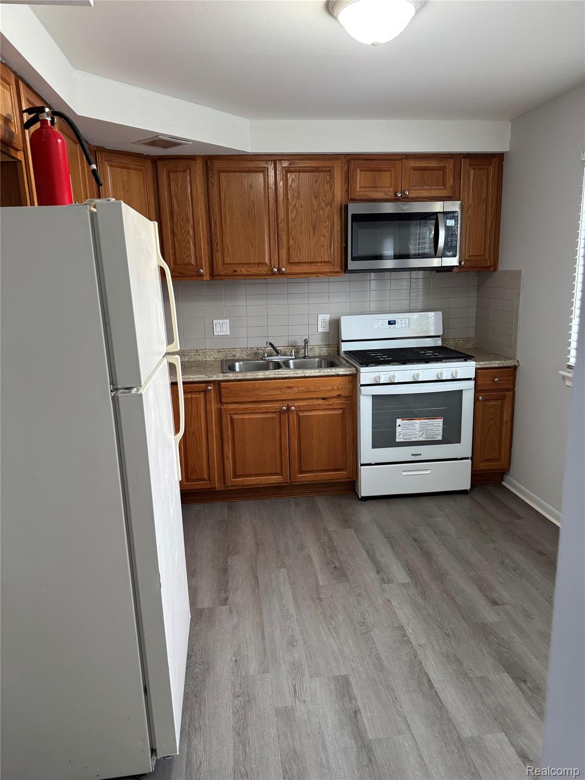 Residential Lease in Madison Heights 3