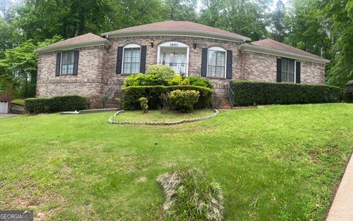 3650 High Point Ln Sw, South Fulton, GA, 30331-7905 | Card Image