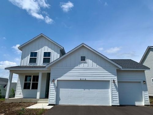 5112 Airlake Dr, Woodbury, MN, 55129-5745 | Card Image