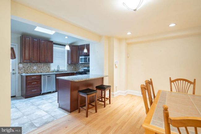 110 Roxborough Ave, Townhouse with 3 bedrooms, 2 bathrooms and null parking in PHILADELPHIA PA | Image 4