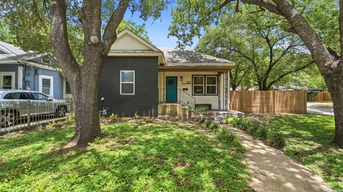 321 E Mistletoe Ave, San Antonio, TX, 78212-3513 | Card Image