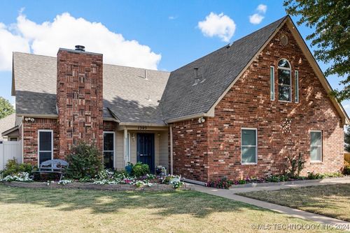 1305 S 35th Street, Broken Arrow, OK, 74014 | Card Image