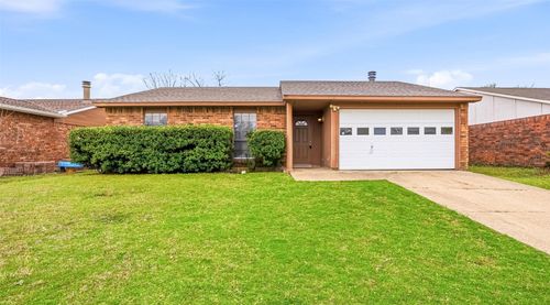 738 Meadow Mead Dr, Allen, TX, 75002-3113 | Card Image