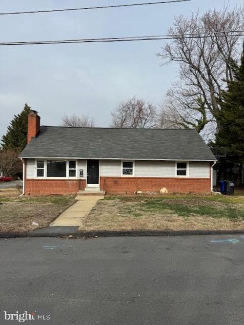 10818 1st St, FAIRFAX, VA, 22030-4706 | Card Image