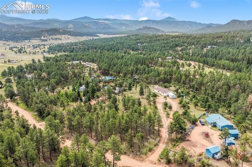696 Calle De La Nieva, Florissant, CO, 80816-9022 | Card Image
